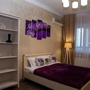 https://apartamenty-v-hudogerstwennom-stile-v-verhnei-chasti-goroda.hotels-of-almaty.com